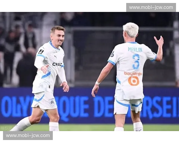 伊萨-苏马雷梅开二度 十人勒阿弗尔主场2比1险胜图卢兹 伊萨-苏马雷梅开二度 十人勒阿弗尔主场2比1险胜图卢兹